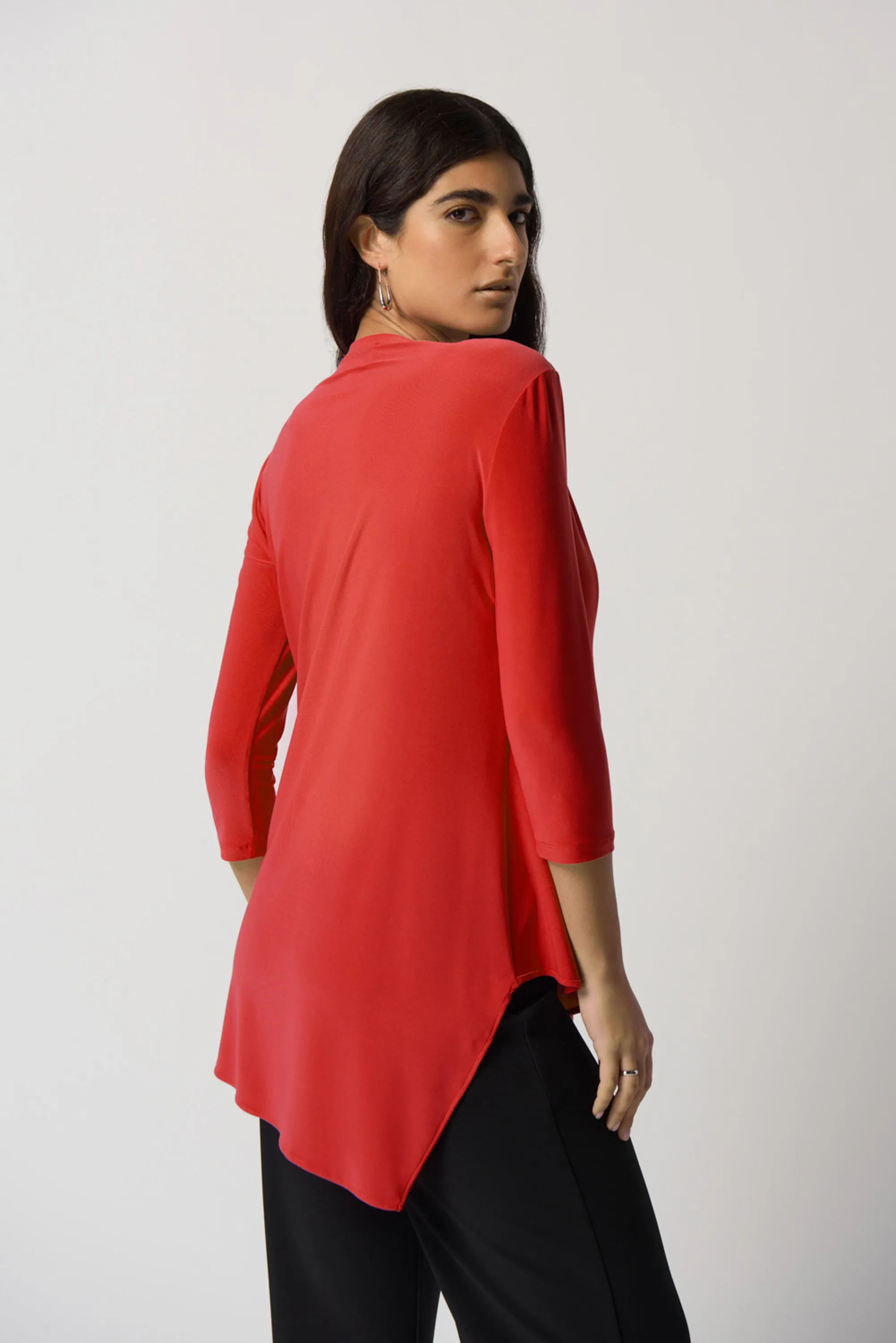 Asymmetrical 3/4 Sleeve Tunic