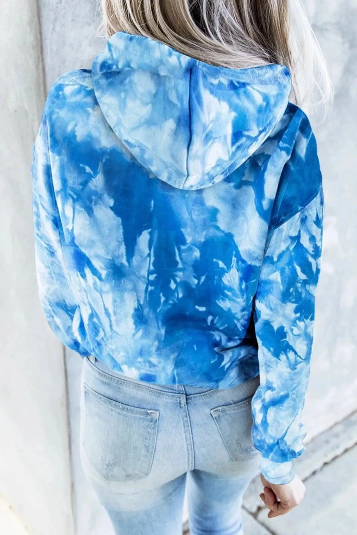 Get Cozy Tie-Dye Print Pullover Hoodie - Perfect for Ladies!