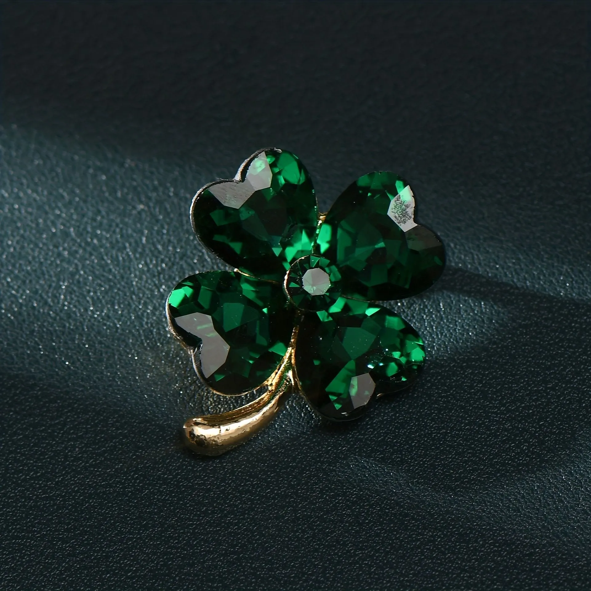 Lucky Green Crystal Clover Brooch for Womens Fashion Accessories