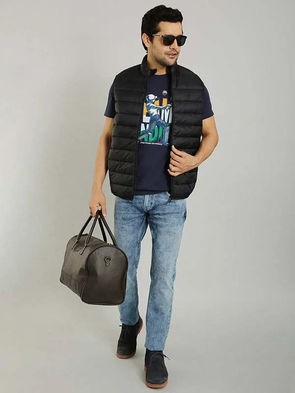 Men Solid Sleeveless Gilet Jacket