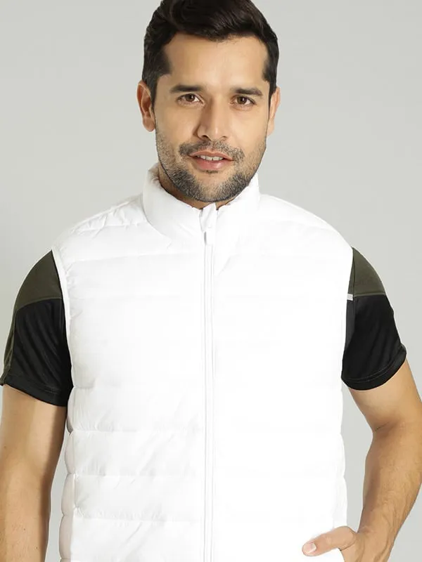 Men Solid Sleeveless Gilet Jacket