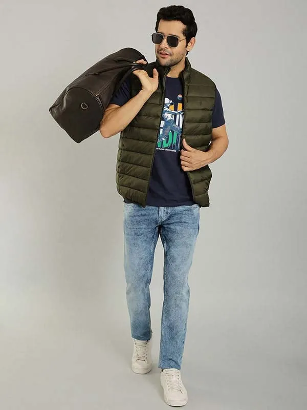 Men Solid Sleeveless Gilet Jacket