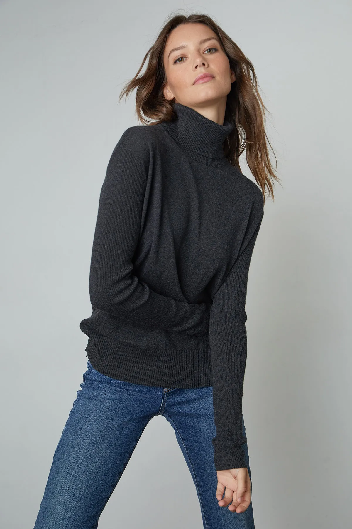 RENNY TURTLENECK SWEATER